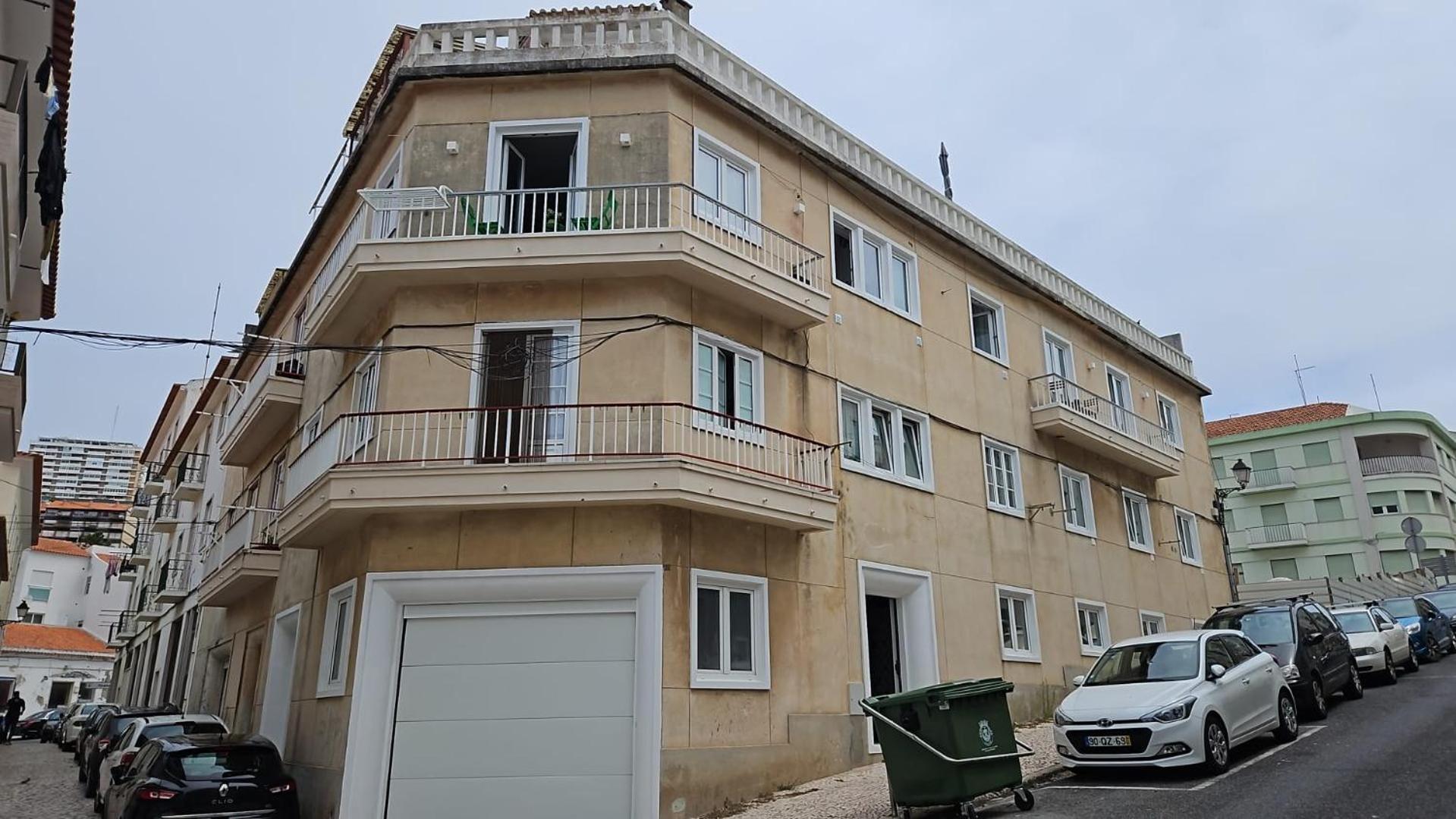 Casa "Avo Abilio" - Nazare - Alojamento Local Bagian luar foto